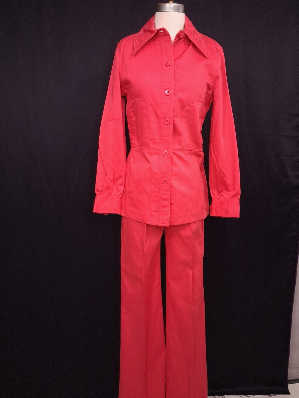 Vintage 70s Bright Pink Pantsuit Seventies Bell Bottoms w Spear Collar Jacket